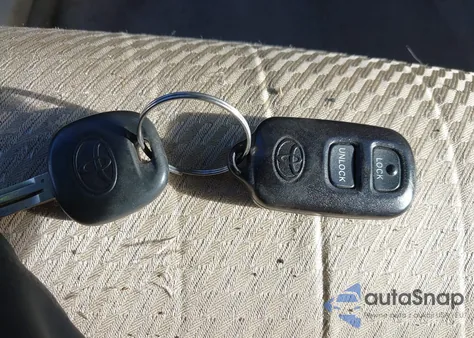 2005 Toyota Highlander V6 из США, поврежденный, VIN JTEEP21A350110497